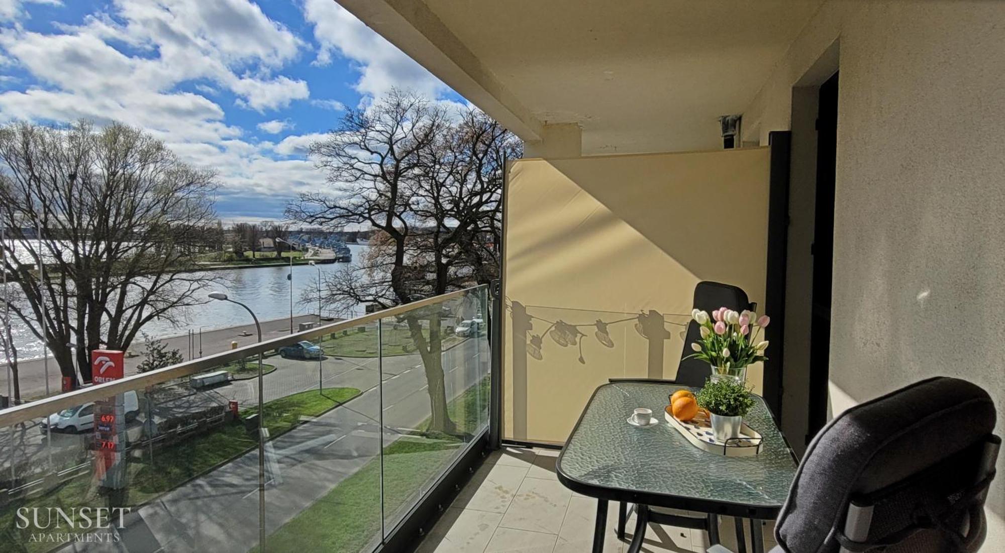 Sunset Apartments - Flotylla. Widok Na Port + Parking. Swinoujscie Ngoại thất bức ảnh