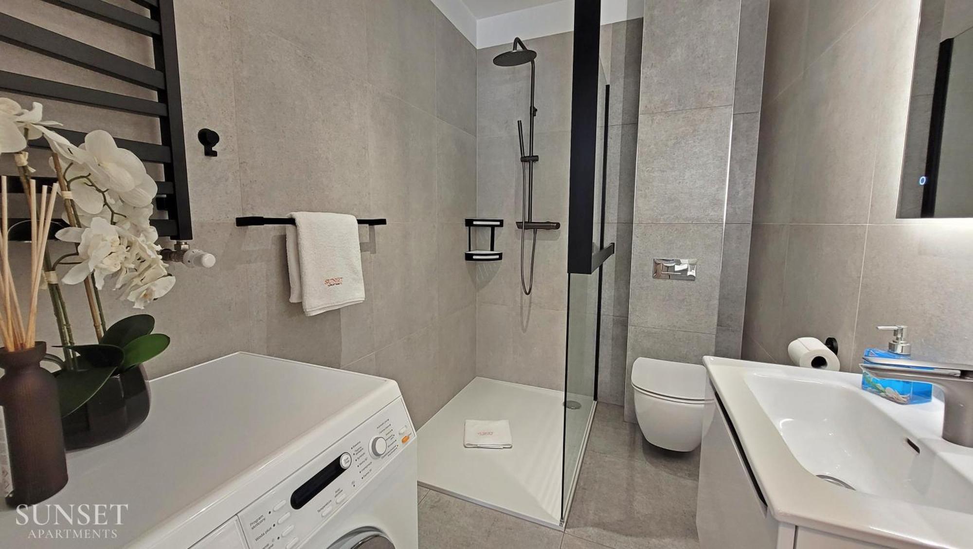 Sunset Apartments - Flotylla. Widok Na Port + Parking. Swinoujscie Ngoại thất bức ảnh